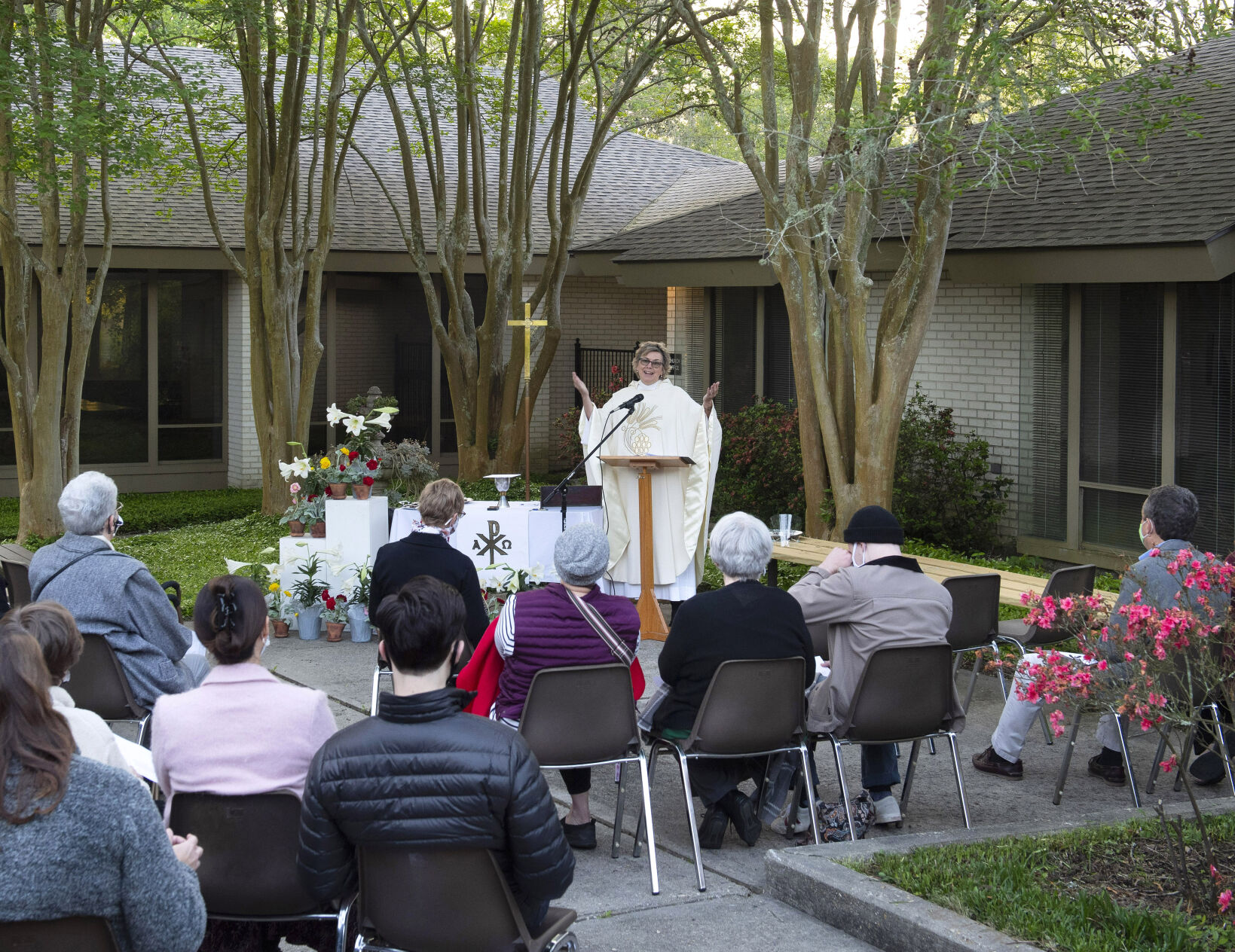 BR.easterservice.040521 TS 113.jpg